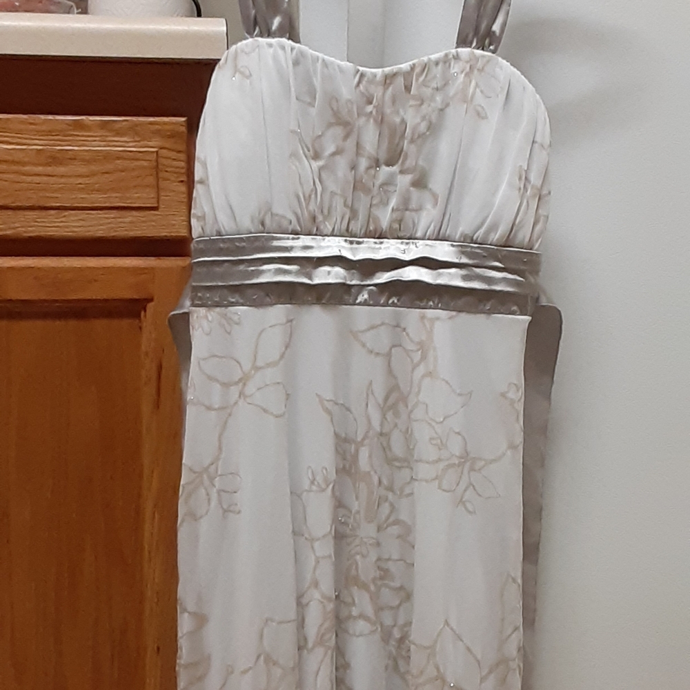 Speechless dress white and silver